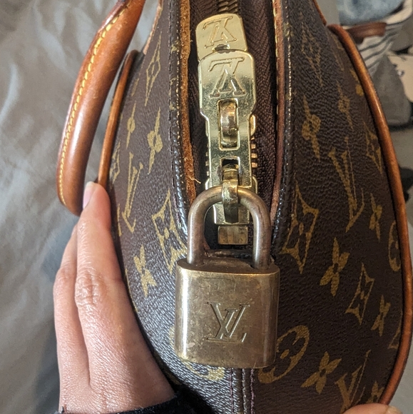 LOUIS VUITTON monogram ellipse PM - Picture 5 of 9